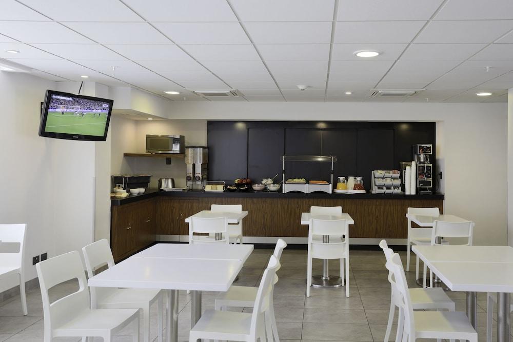 City Express By Marriott Saltillo Norte Exterior foto