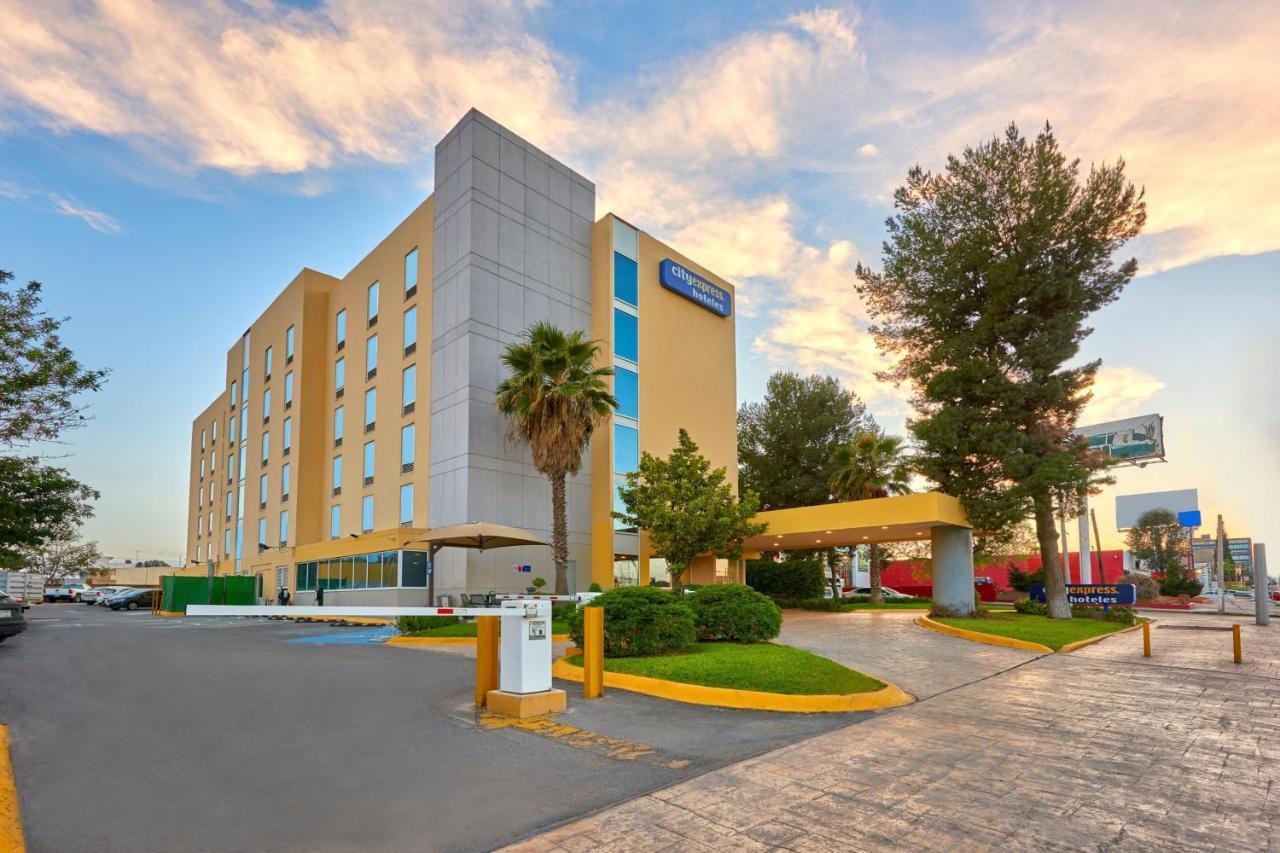 City Express By Marriott Saltillo Norte Exterior foto