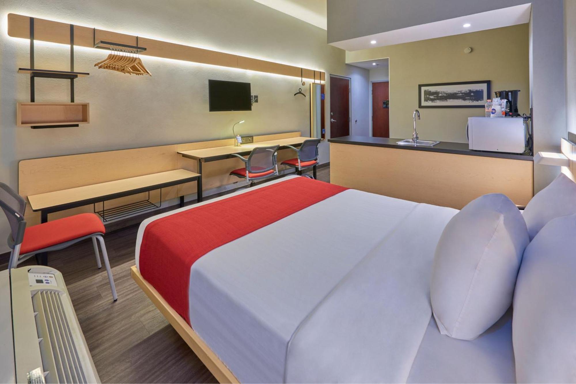 City Express By Marriott Saltillo Norte Exterior foto