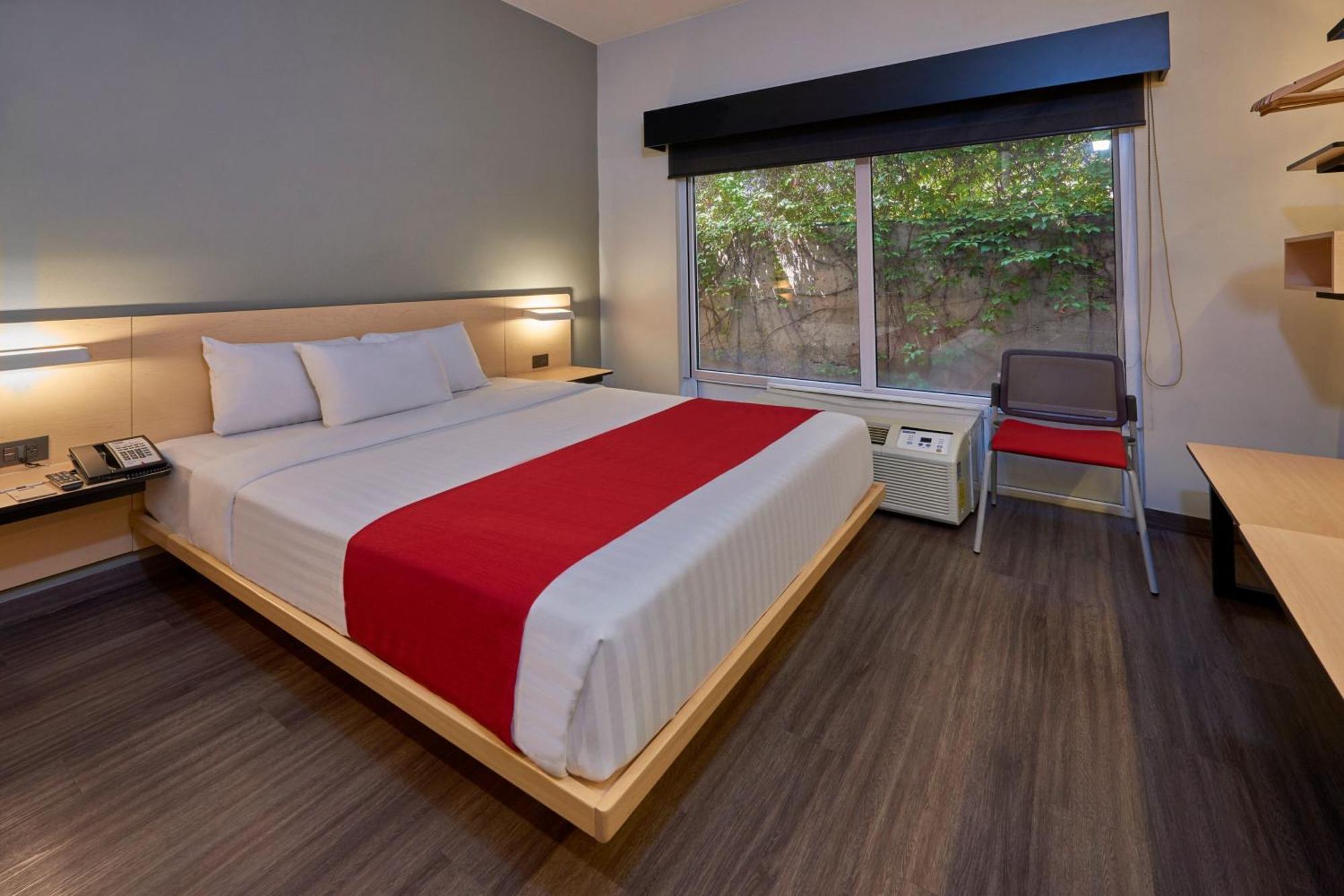 City Express By Marriott Saltillo Norte Exterior foto