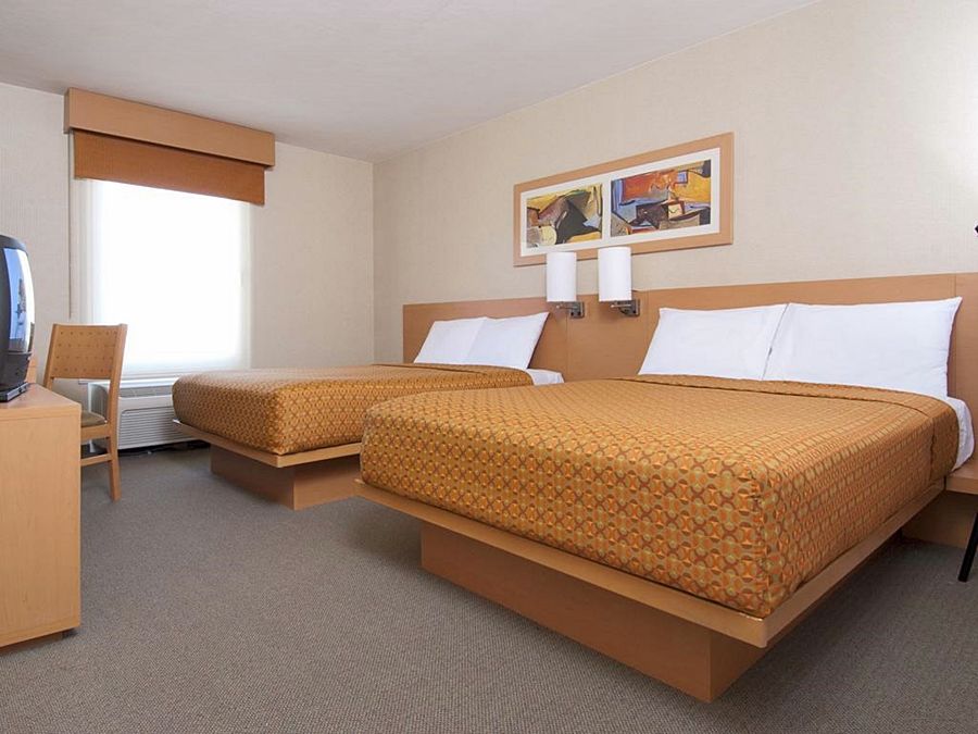 City Express By Marriott Saltillo Norte Exterior foto